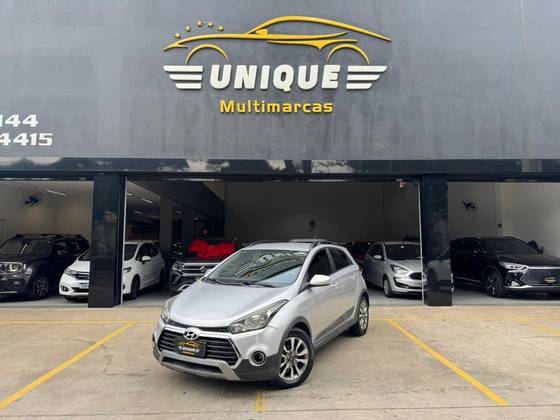 HYUNDAI HB20X 1.6 16V STYLE FLEX 4P AUTOMÁTICO